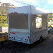 REMORQUE MAGASIN 3M 005