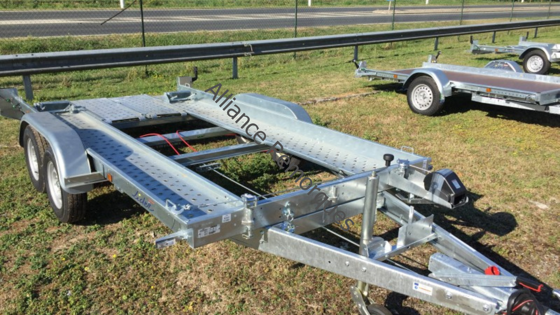 Porte voiture Lider 39760 2500kg PTAC