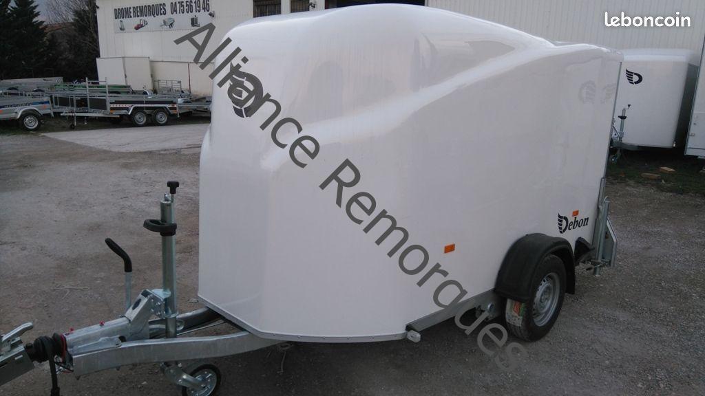 FOURGON CARGO PULLMAN 2 POLYESTER AVEC PORTE LATERALE