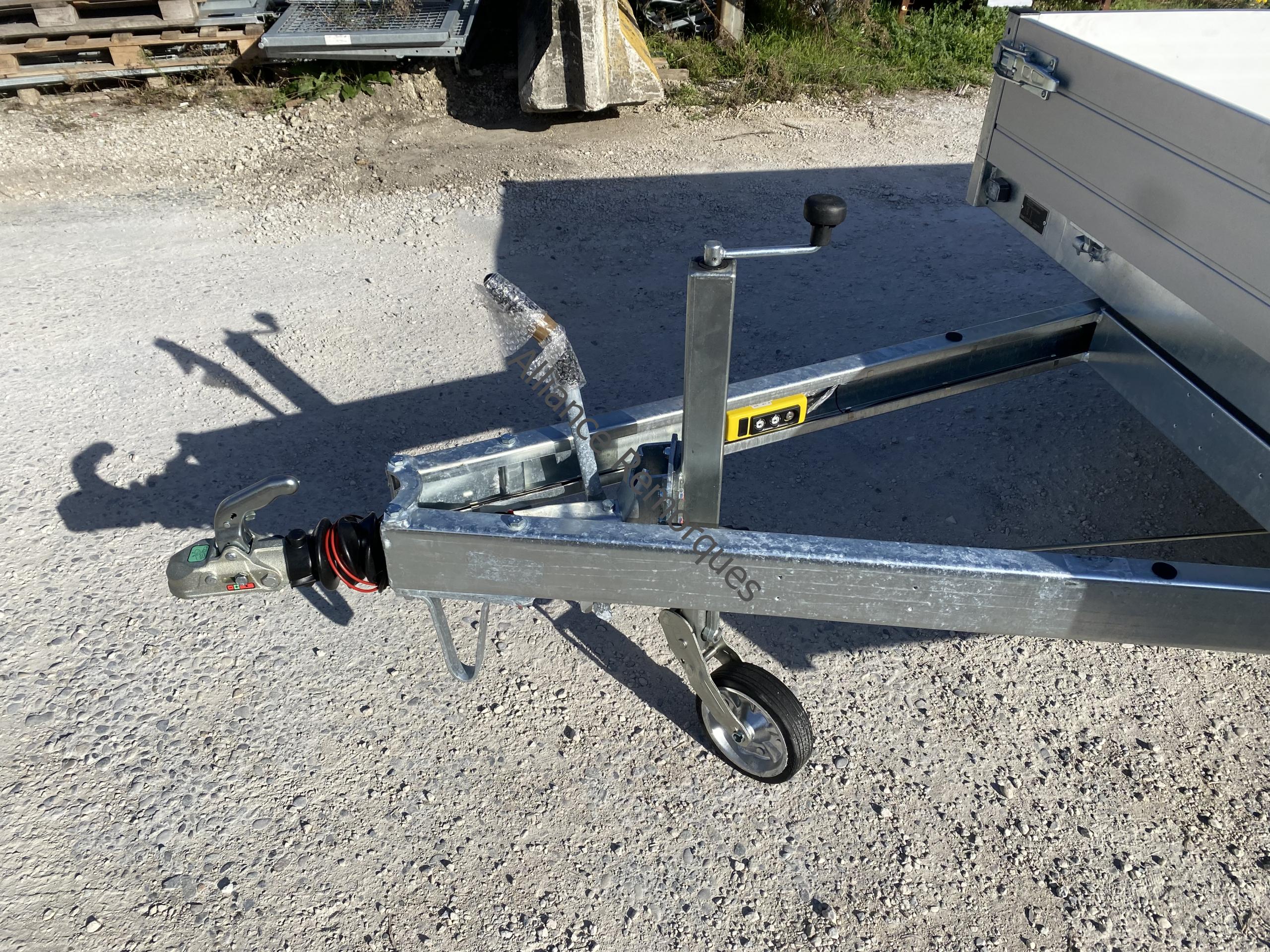 Benne hydraulique SARIS K1 306 184 2700 – Image 3