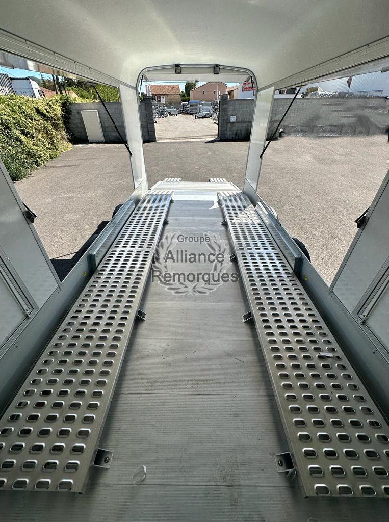 FOURGON DEBON C 1000 PORTE VOITURES FERME – Image 2