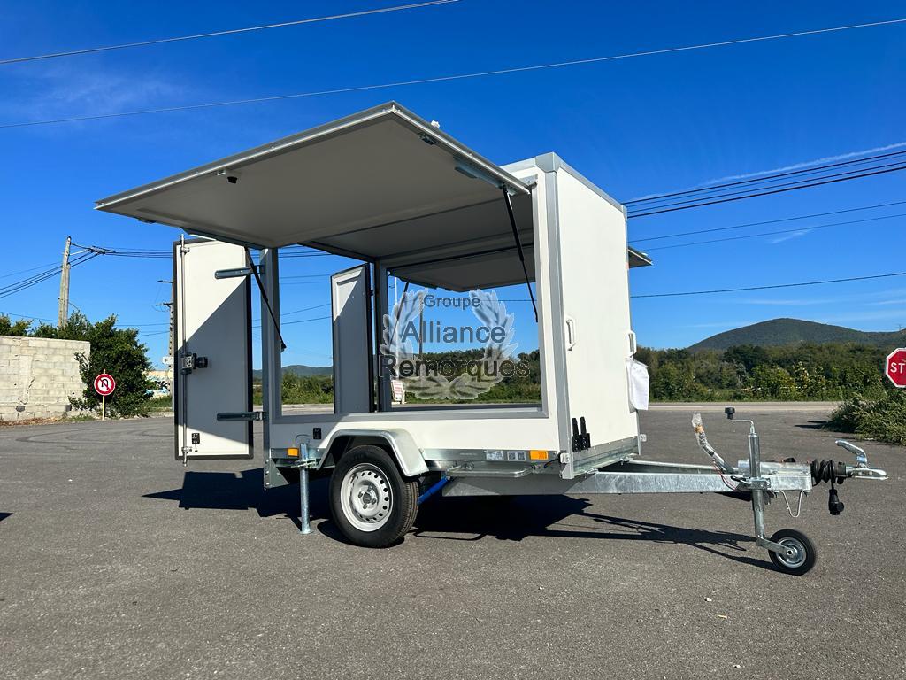 REMORQUE FOURGON F7520-DBD-150 AVEC AUVENTS LATERAUX