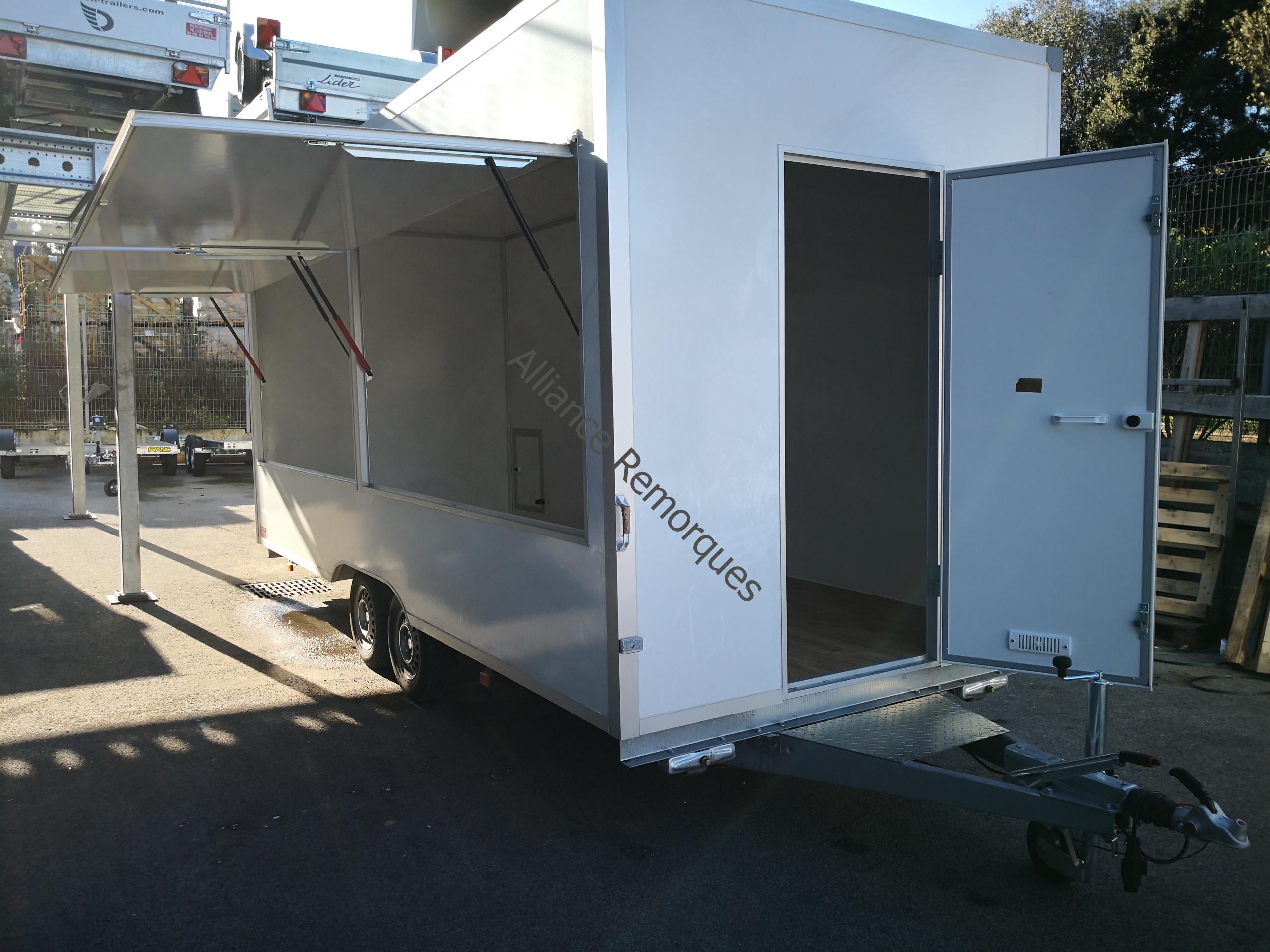 🏪 Remorques Magasin Niewiadów – Image 2