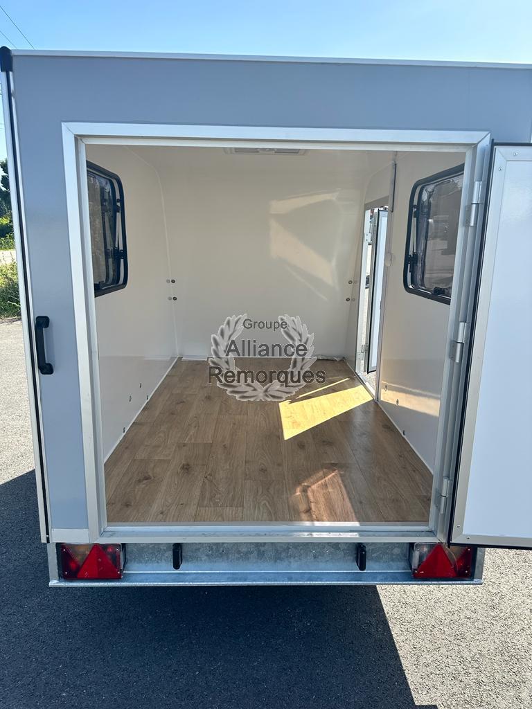 MINI-CARAVANE XENON – Image 4